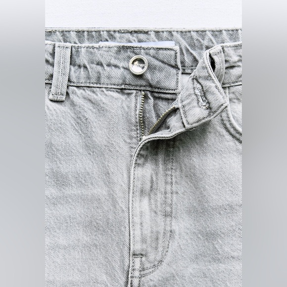 Zara high waist long length regular leg jeans - Picture 4 of 9